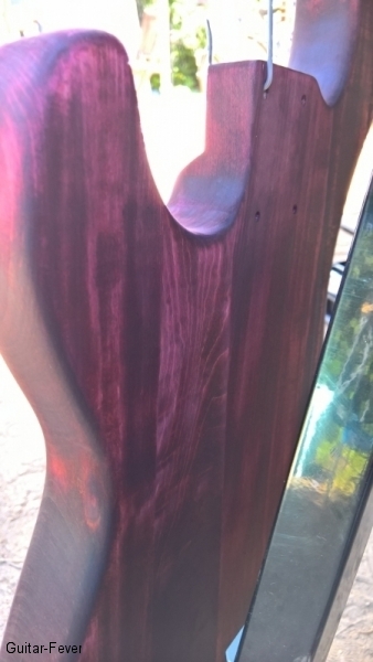P-Bass gebeizt hinten