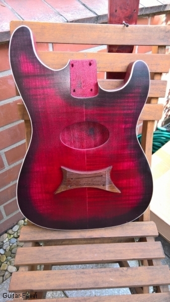 Stratocustic Finishing mit Klarlack